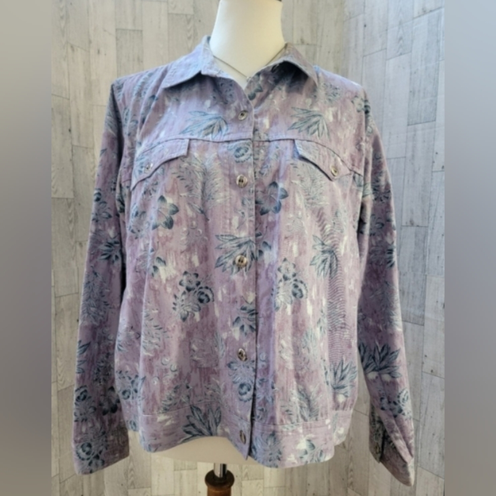 CHRISTOPHER & BANKS button up shirt / jacket size large